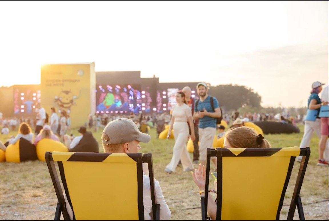 Публиковали фото, создавали фестивальные «семьи» и тратили Гб: билайн рассказал, как прошла «Дикая Мята»