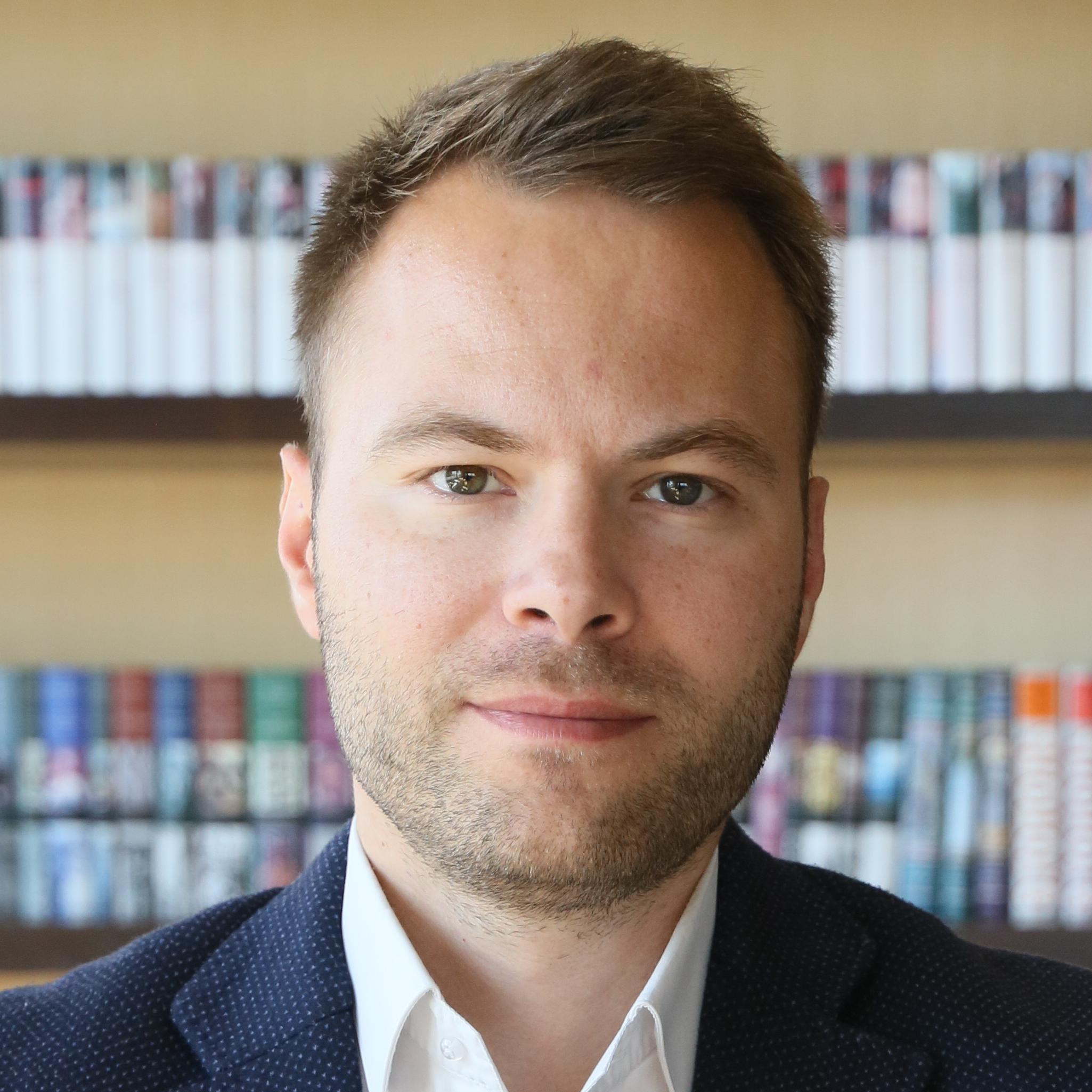 Константин Романов