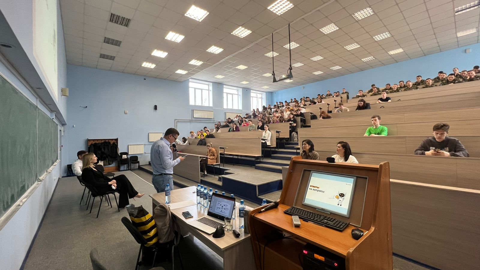 билайн стартовал с серией лекций в СибГУТИ — программа на май