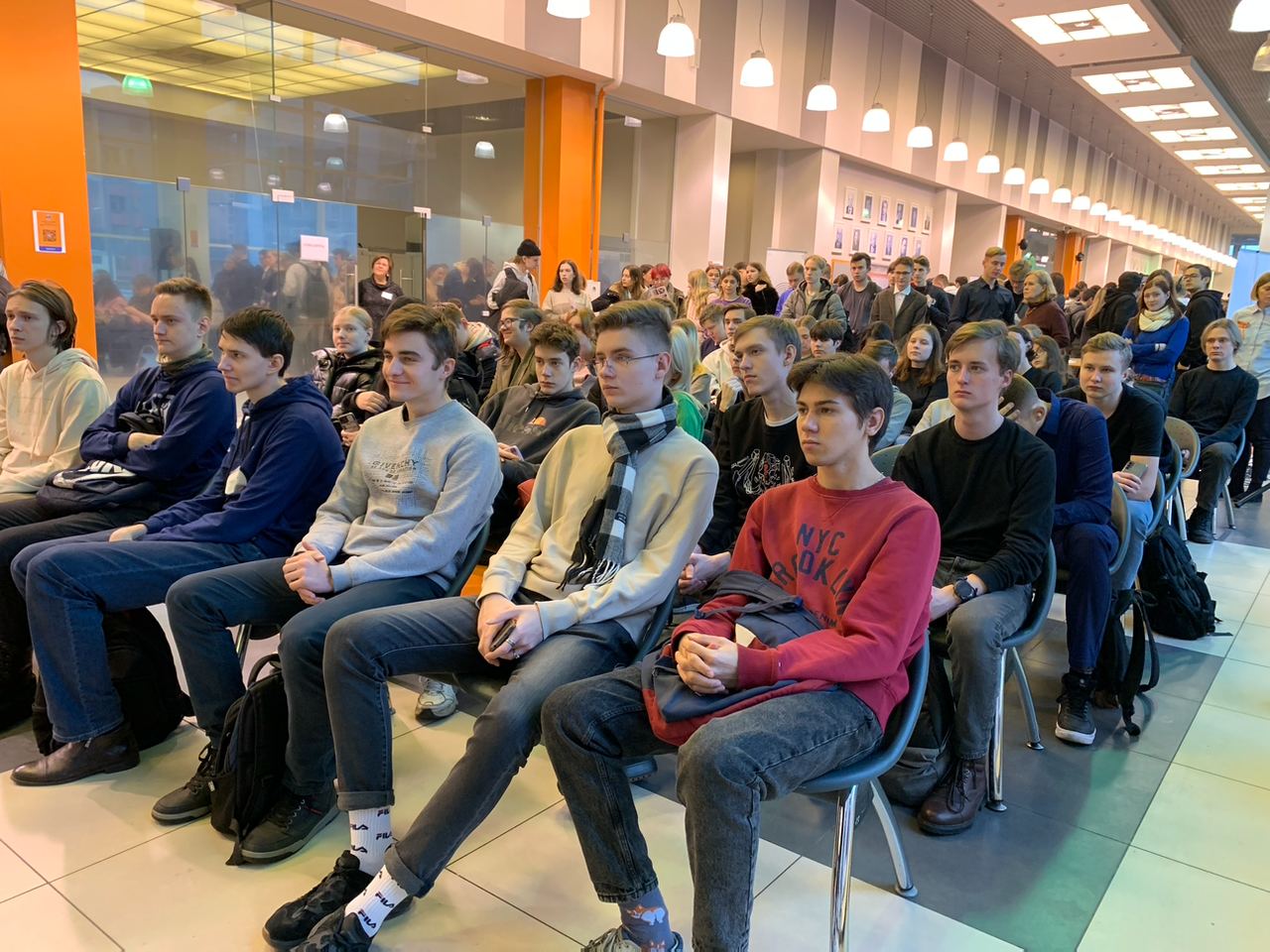 билайн принял участие в ярмарке вакансий в университете им. Бонч-Бруевича