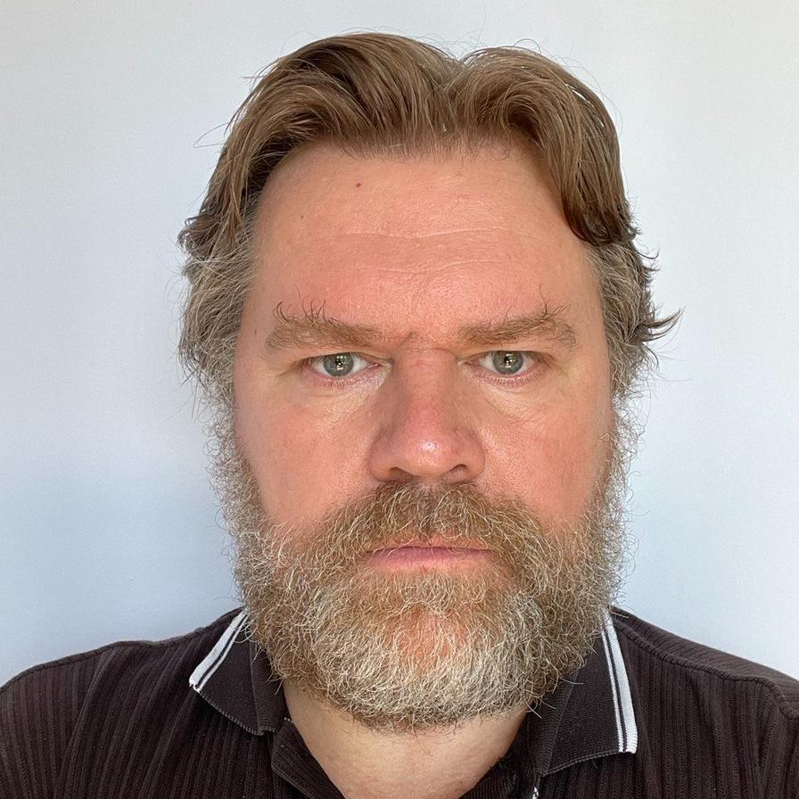 Дмитрий Лазарев