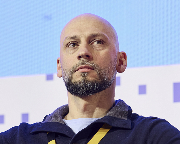 Сергей Анохин на РИФ: главный вопрос об ИИ сегодня — уже не «где можно?», а «где нельзя?»